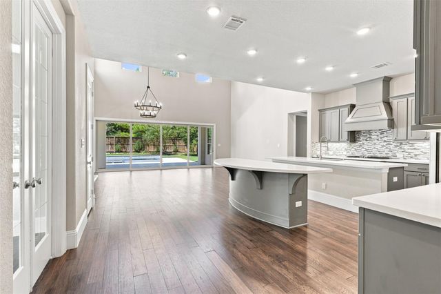 35 Gracenote Place, The Woodlands, TX 77375