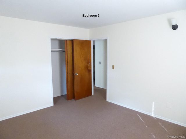 95 Valentine Avenue 2nd Fl, Glen Cove, NY 11542