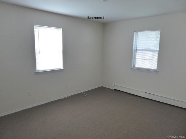 95 Valentine Avenue 2nd Fl, Glen Cove, NY 11542