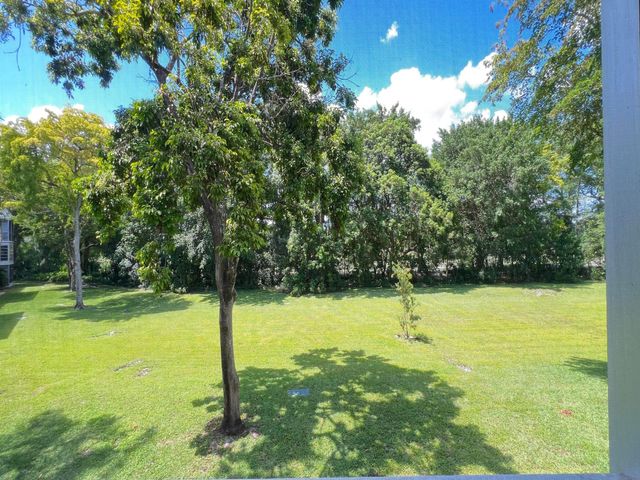 8305 NW 61st Street C209, Tamarac, FL 33321