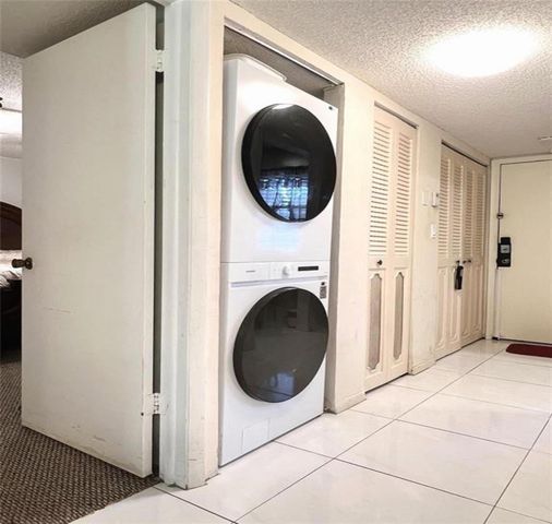8305 NW 61st Street C209, Tamarac, FL 33321