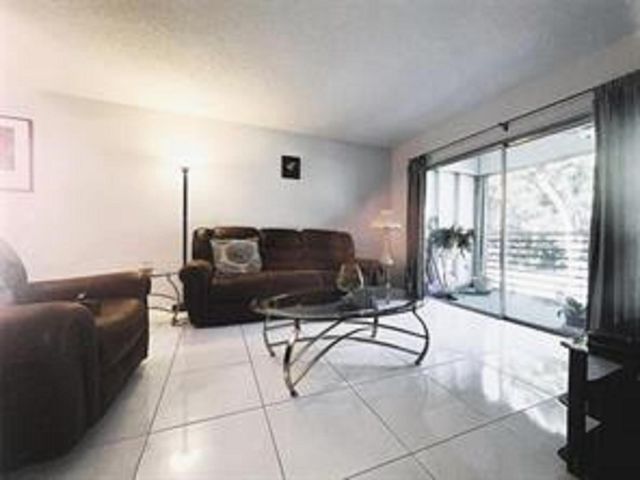 8305 NW 61st Street C209, Tamarac, FL 33321