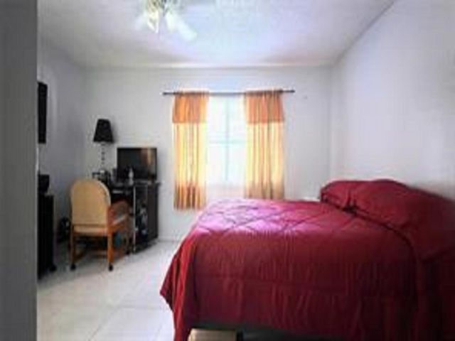 8305 NW 61st Street C209, Tamarac, FL 33321