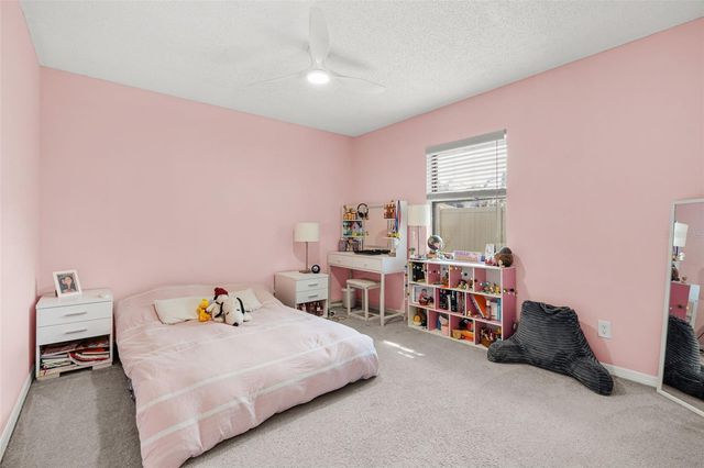 2715 BERRYKNOLL PLACE, Valrico, FL 33596