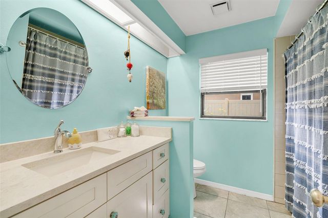 2715 BERRYKNOLL PLACE, Valrico, FL 33596