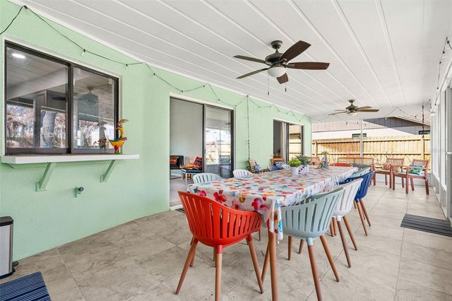 2715 BERRYKNOLL PLACE, Valrico, FL 33596