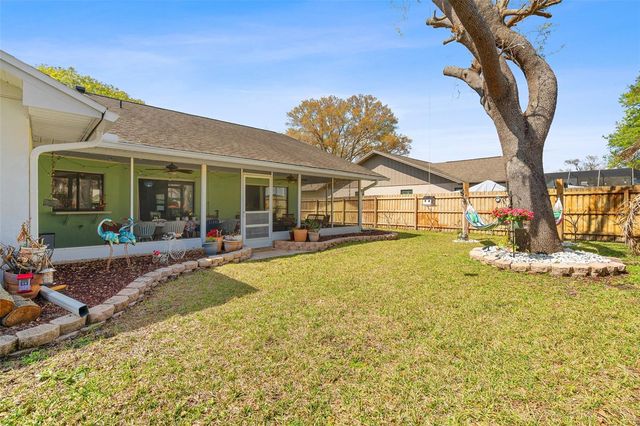 2715 BERRYKNOLL PLACE, Valrico, FL 33596