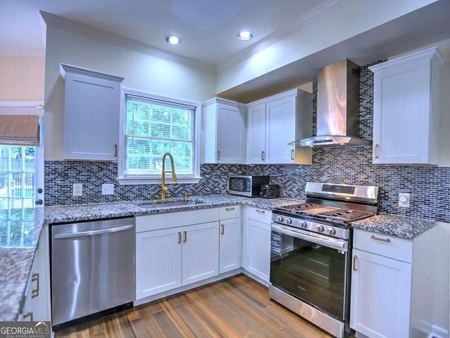 355 Wesfork Way, Suwanee, GA 30024