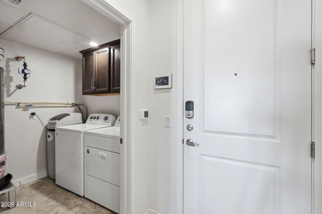 2511 W QUEEN CREEK Road 201, Chandler, AZ 85248