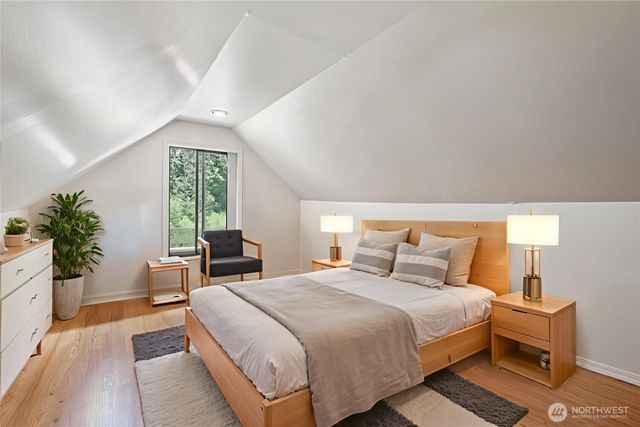 17209 W Riverside Drive, Bothell, WA 98011