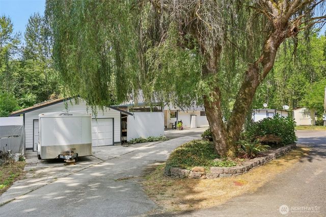 17209 W Riverside Drive, Bothell, WA 98011