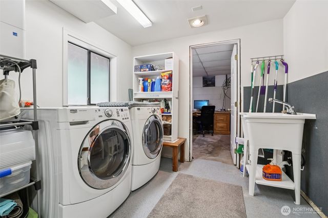 17209 W Riverside Drive, Bothell, WA 98011