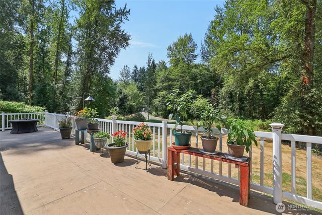 17209 W Riverside Drive, Bothell, WA 98011