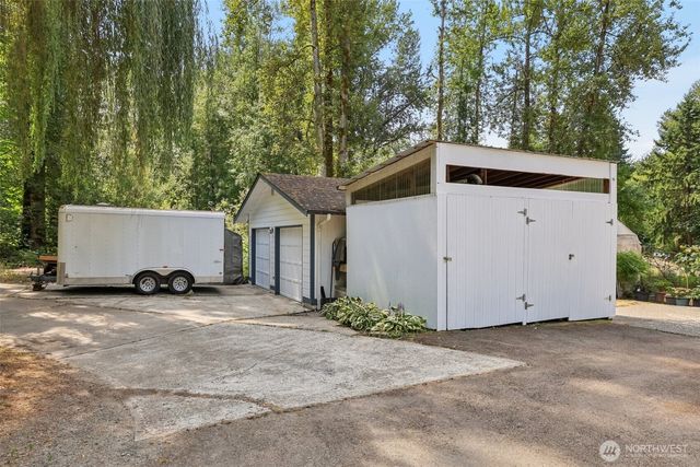 17209 W Riverside Drive, Bothell, WA 98011