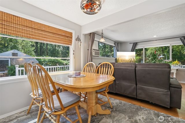 17209 W Riverside Drive, Bothell, WA 98011