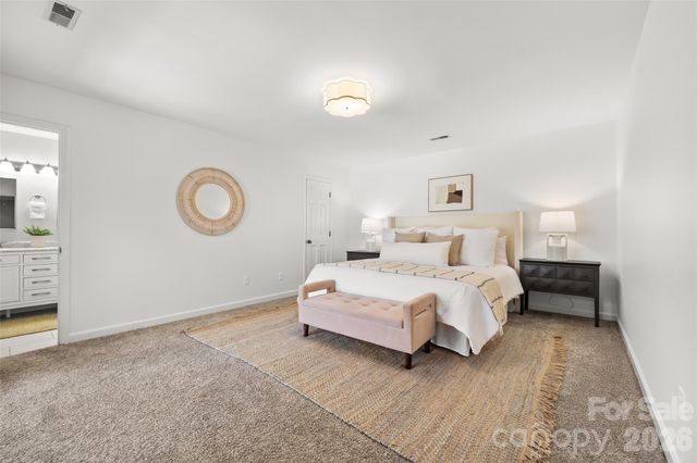 3513 Chilham Place, Charlotte, NC 28226