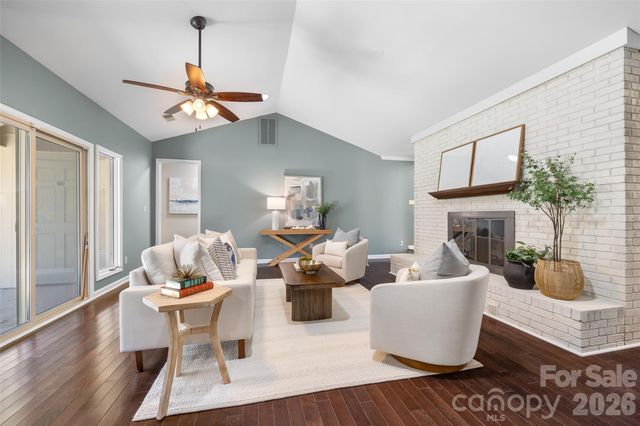 3513 Chilham Place, Charlotte, NC 28226