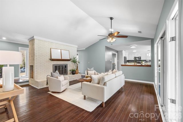 3513 Chilham Place, Charlotte, NC 28226