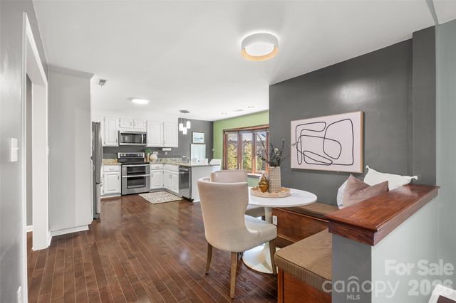 3513 Chilham Place, Charlotte, NC 28226