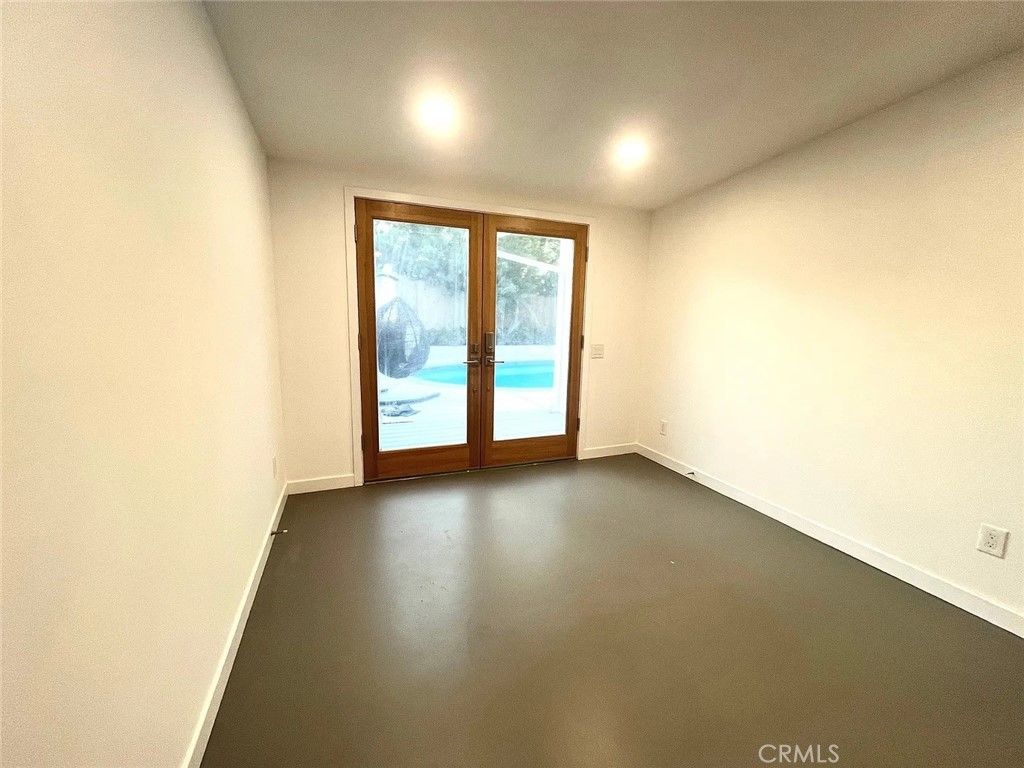 1065 Warwick, Thousand Oaks, CA 91360 — photo 4