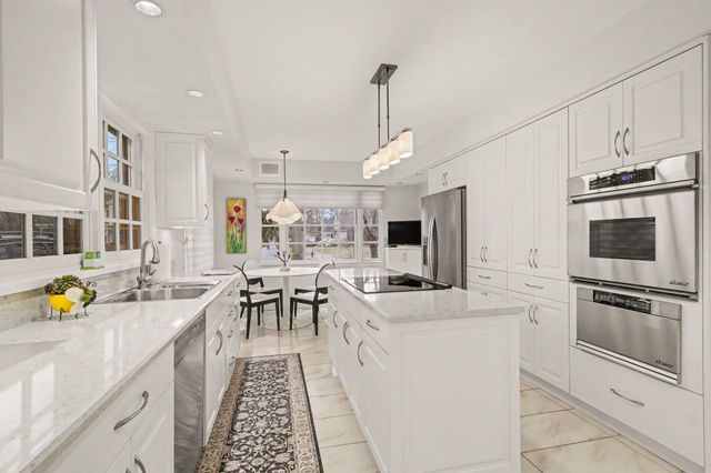 700 Park Avenue, Bay City, MI 48708