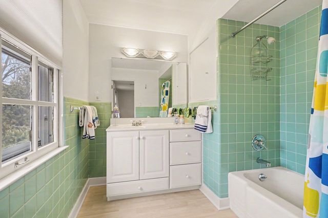 700 Park Avenue, Bay City, MI 48708