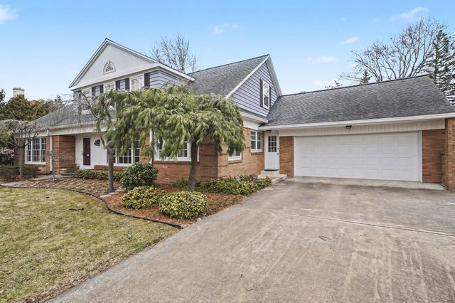 700 Park Avenue, Bay City, MI 48708