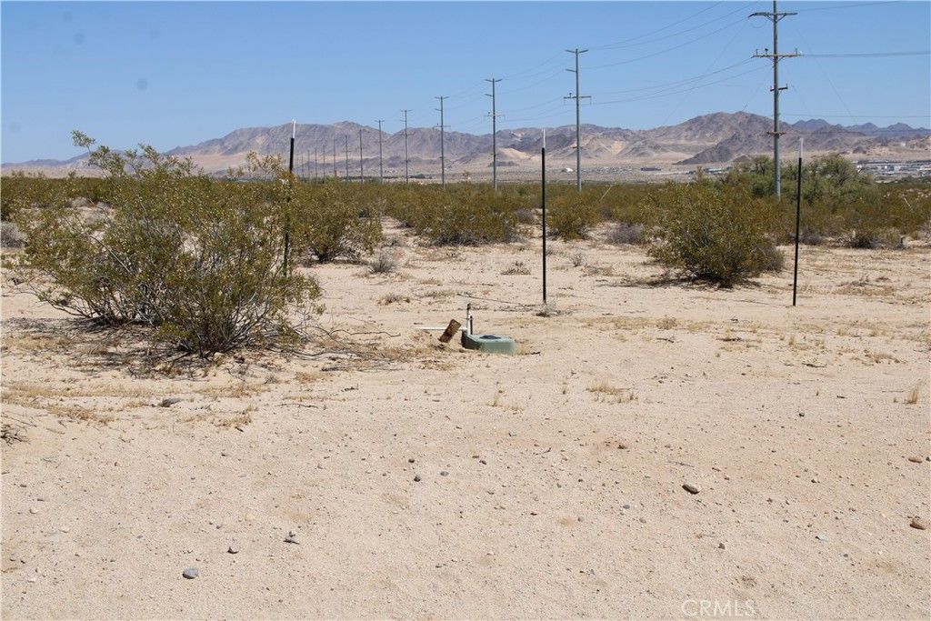 Image 19 of property listing at 5 AC Morongo Road, 29 Palms, CA 92277