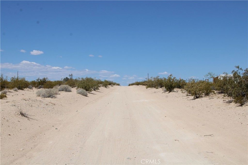 Image 21 of property listing at 5 AC Morongo Road, 29 Palms, CA 92277