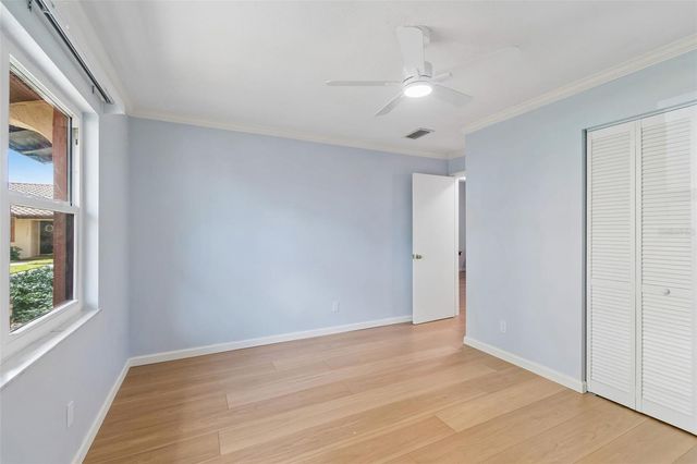 9785 86TH AVENUE 9785, Seminole, FL 33777