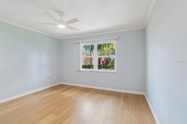 9785 86TH AVENUE 9785, Seminole, FL 33777