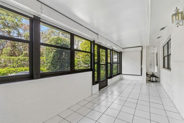 9785 86TH AVENUE 9785, Seminole, FL 33777