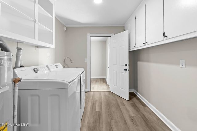 2383 Burgaw Highway, Jacksonville, NC 28540