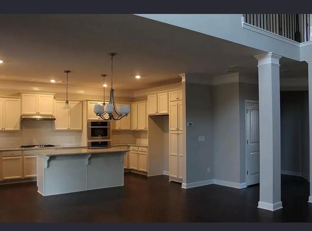 428 Silver Brook Drive, Woodstock, GA 30188