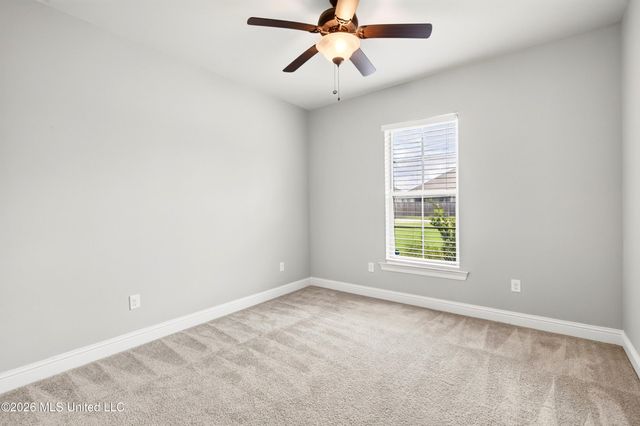 11816 Smokey Court, Ocean Springs, MS 39564