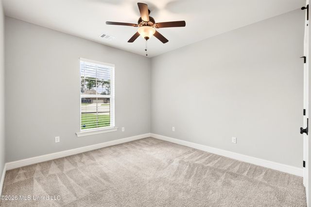 11816 Smokey Court, Ocean Springs, MS 39564