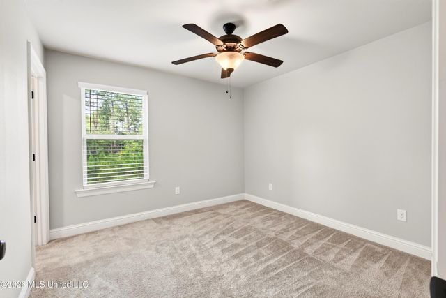 11816 Smokey Court, Ocean Springs, MS 39564