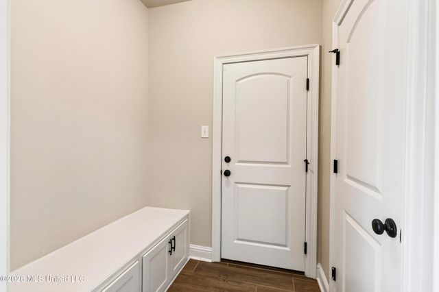 11816 Smokey Court, Ocean Springs, MS 39564