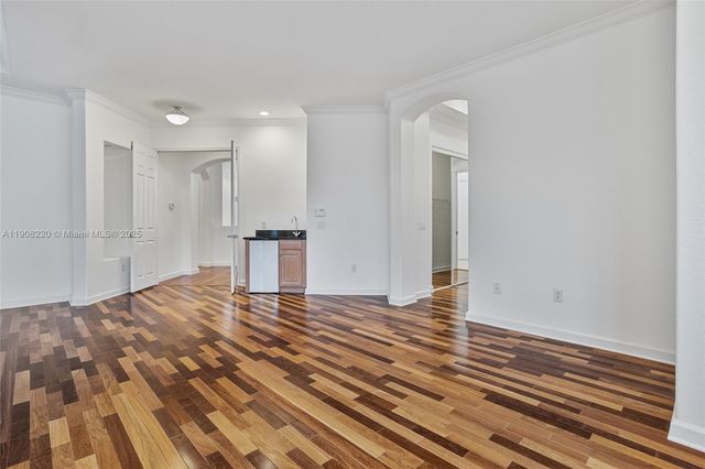 15852 SW 15th St, Davie, FL 33326