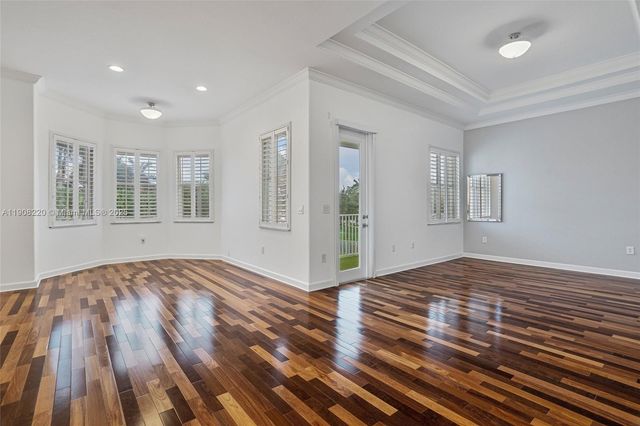 15852 SW 15th St, Davie, FL 33326