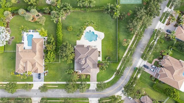15852 SW 15th St, Davie, FL 33326