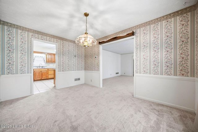 8516 Bronzewing Ct, Jeffersontown, KY 40299