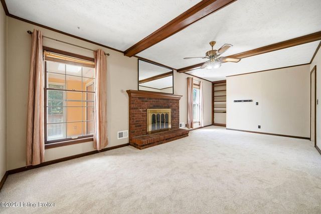 8516 Bronzewing Ct, Jeffersontown, KY 40299