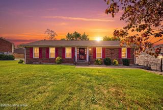 8516 Bronzewing Ct, Jeffersontown, KY 40299