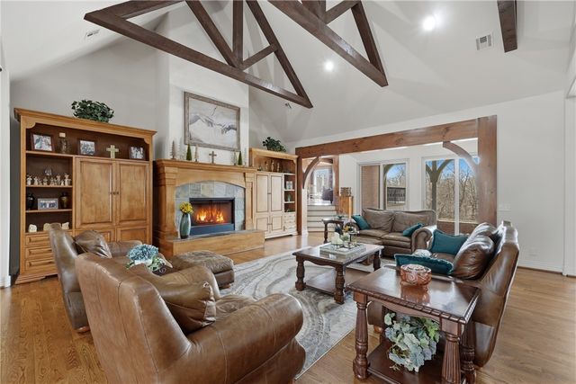 11091 Timarron Drive, Bentonville, AR 72712