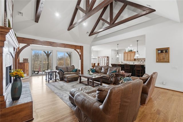 11091 Timarron Drive, Bentonville, AR 72712