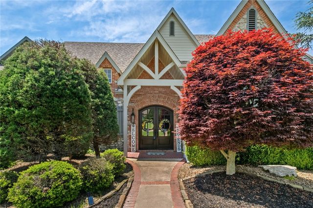 11091 Timarron Drive, Bentonville, AR 72712