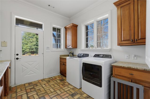 11091 Timarron Drive, Bentonville, AR 72712