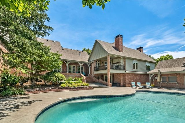 11091 Timarron Drive, Bentonville, AR 72712