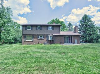 110 Windy Pines Ln, Frazer, PA 15084